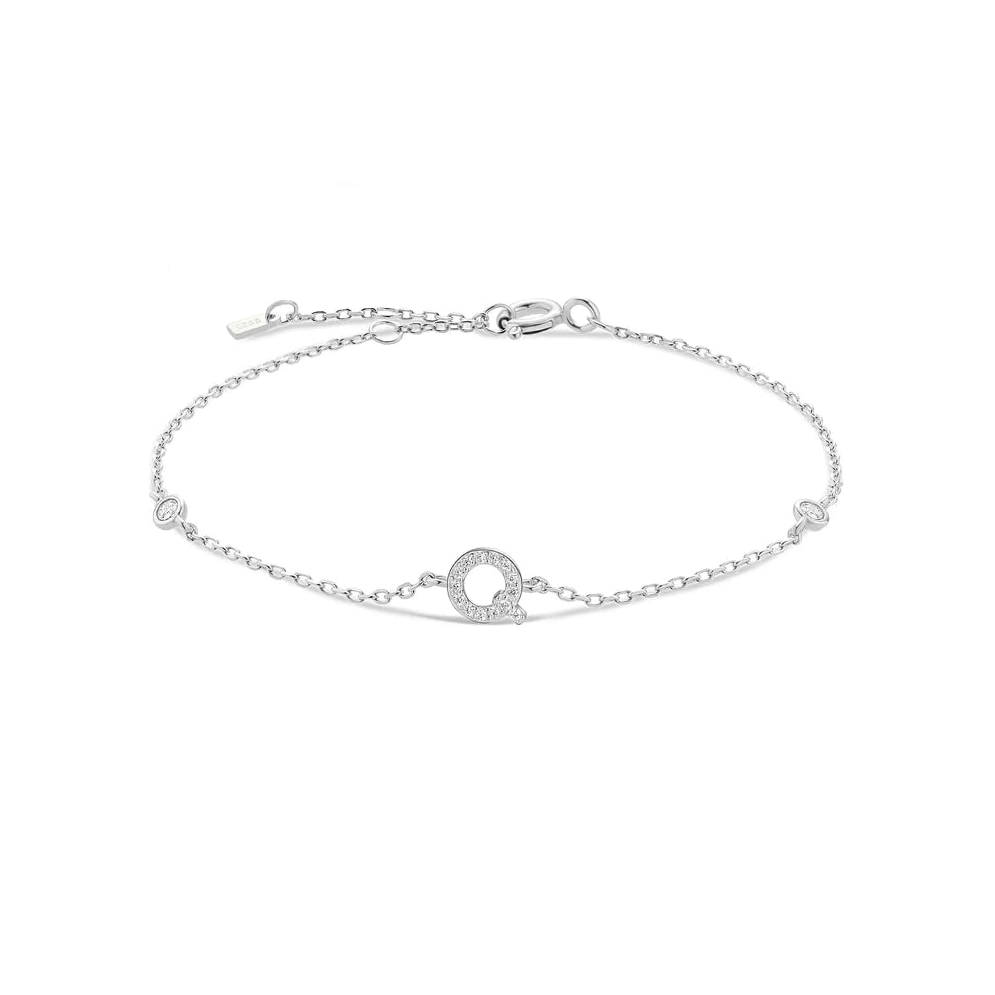 Serena ICY Initial Bracelet Silver Q Kristalmoon