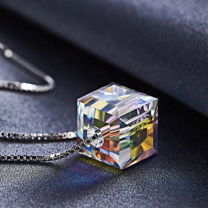 Arise Crystal Cube Necklace Kristalmoon
