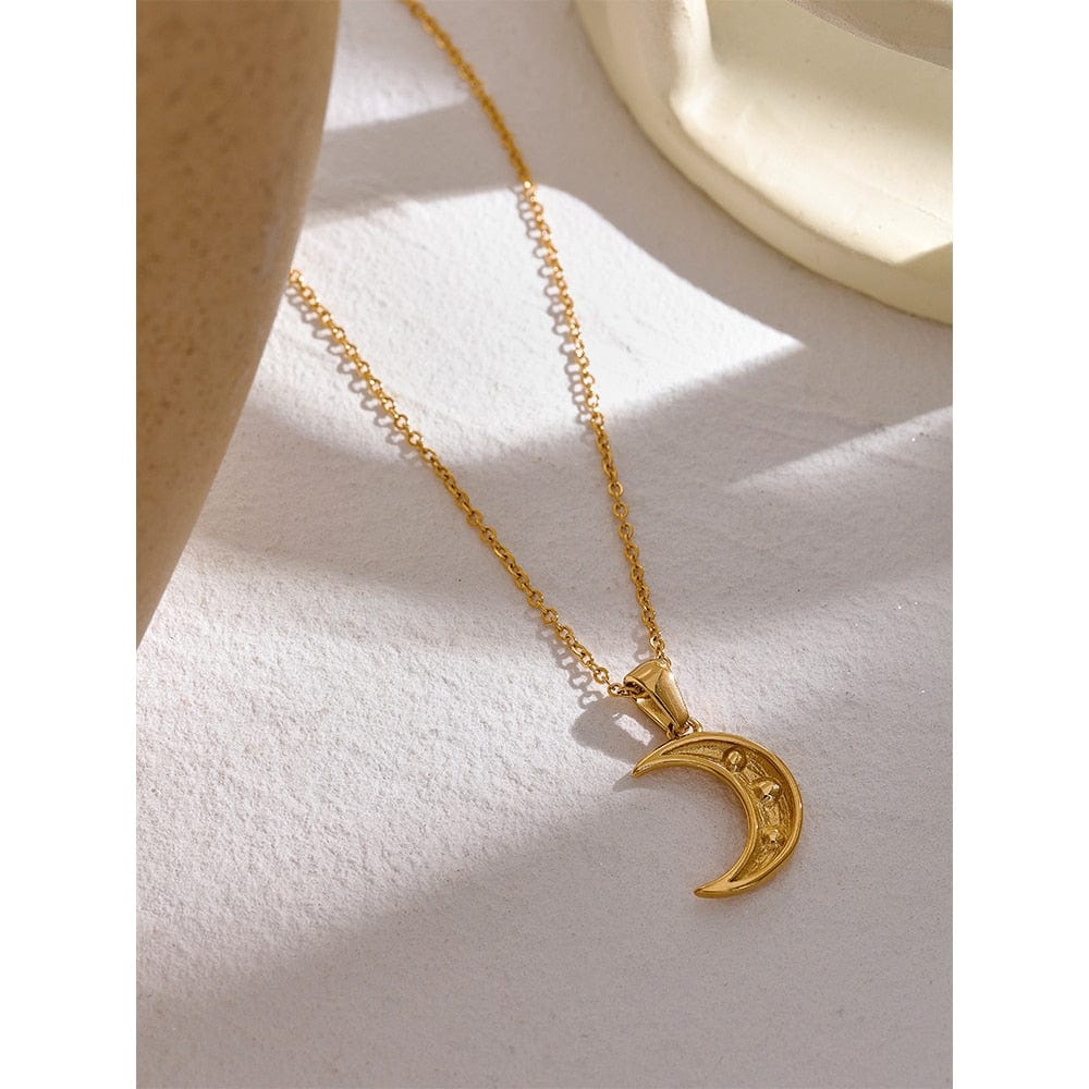 Enchant Moon Zircon Necklace Kristalmoon